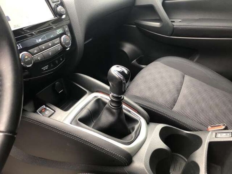 Nissan Qashqai N-Connecta 1.2 DIG-T Navi Keyless Rückfahrkam. Pan