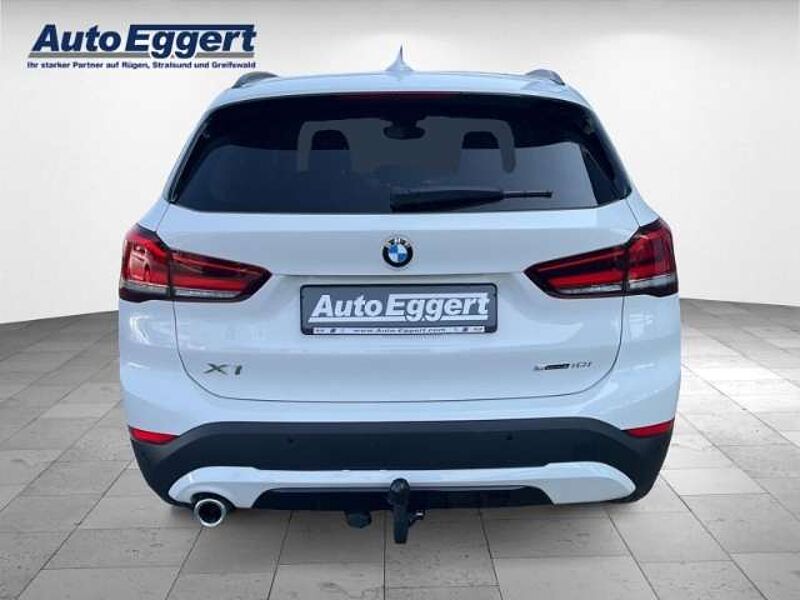 BMW X1 sDrive 18 i Sport Line EU6d LED Navi AHK-abnehmbar