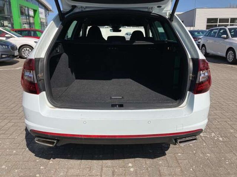 SKODA Octavia Combi 2.0 TDI DPF OCT. COM RS